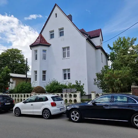 An Der Karl-marx Strasse Apartment *